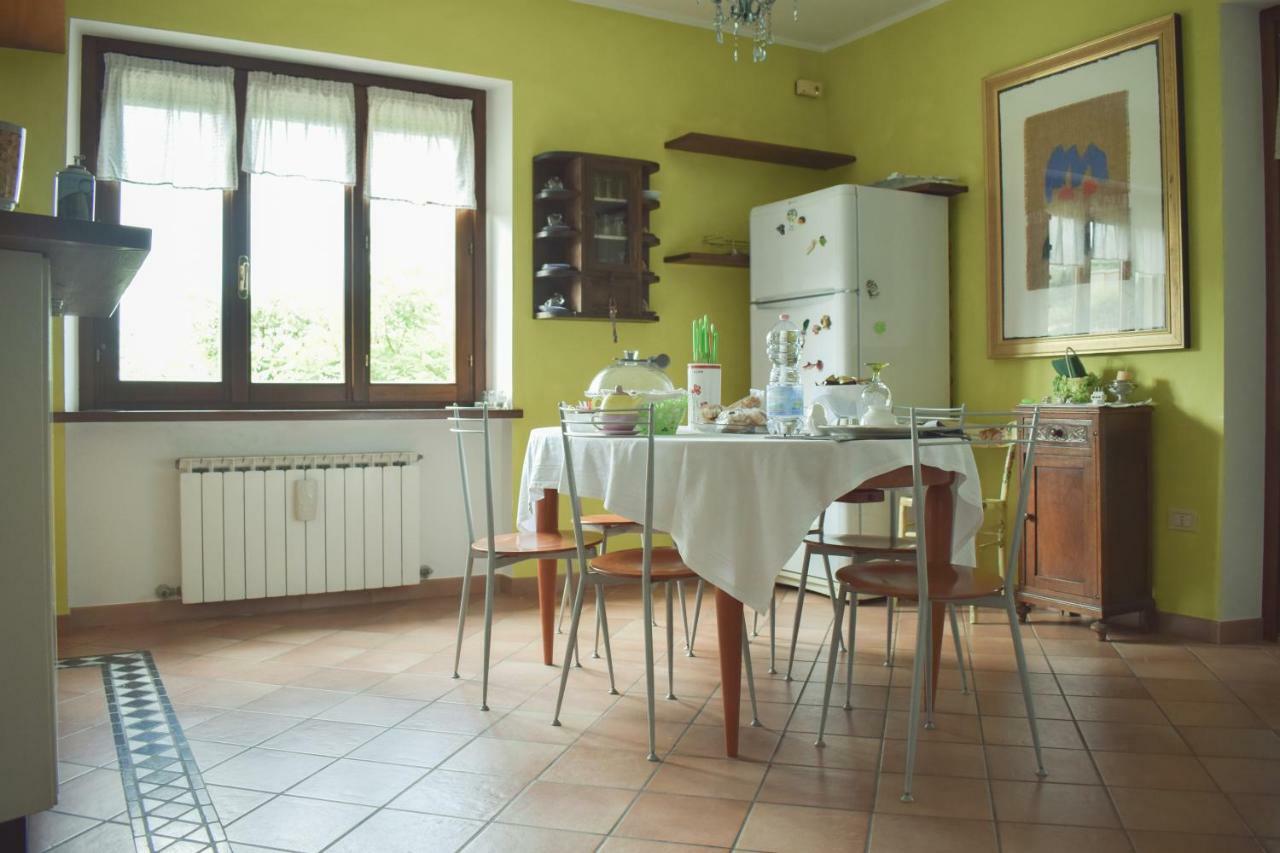 Tre Civette Sul Como Cartoceto Exteriör bild